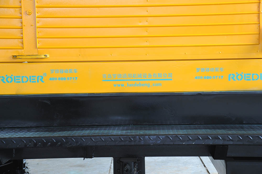 羅德移動泵車側面圖 羅德移動泵車側面圖