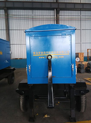 青島羅德移動(dòng)泵車(chē)按約為客戶(hù)發(fā)貨