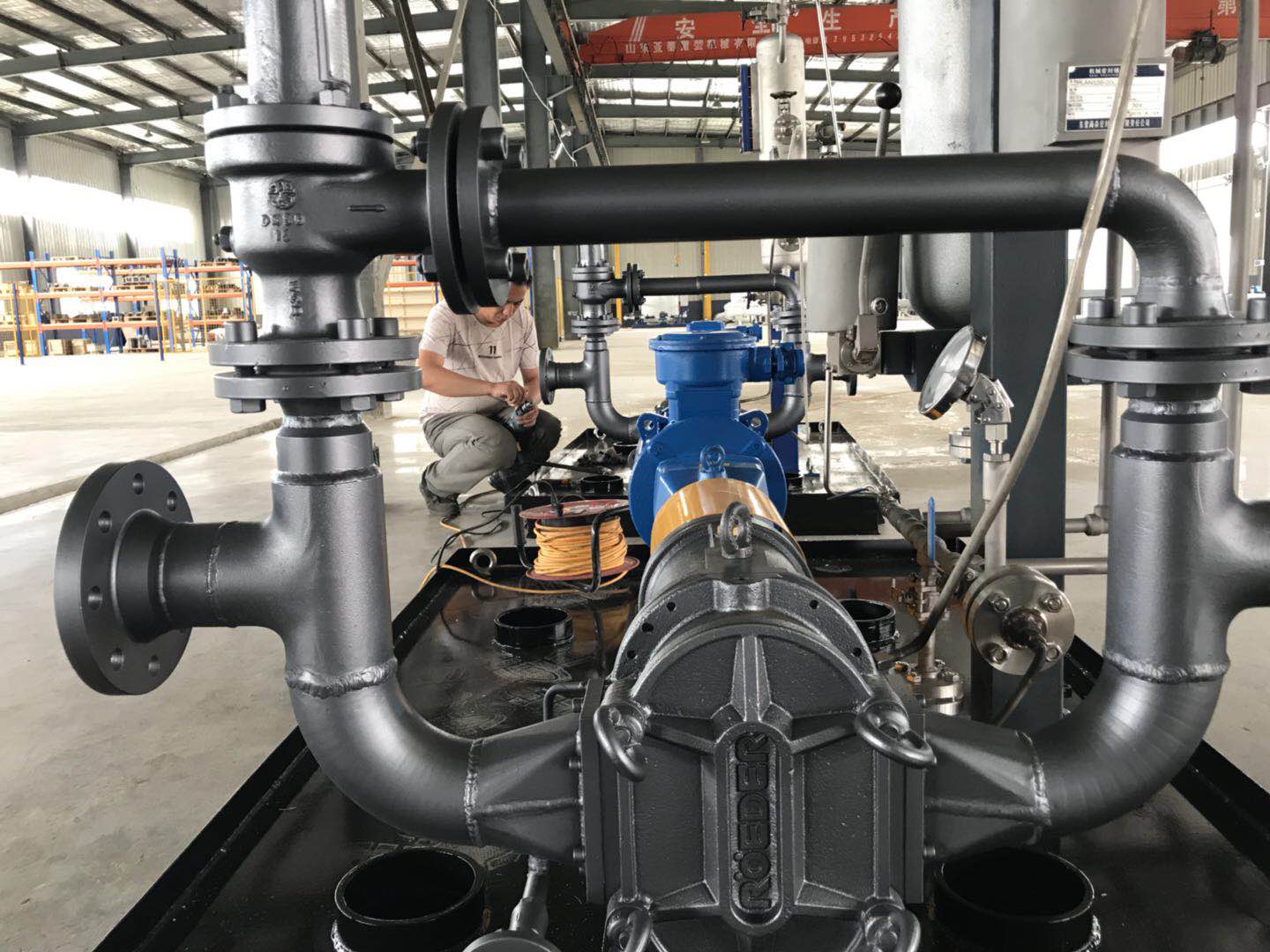 無堵塞轉子泵高效節(jié)能且耐磨損維護費用低。 無堵塞轉子泵高效節(jié)能且耐磨損維護費用低。